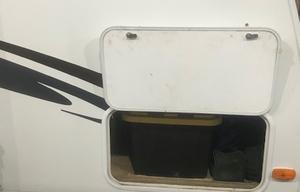 2011 Coachmen Freedom Express LTZ