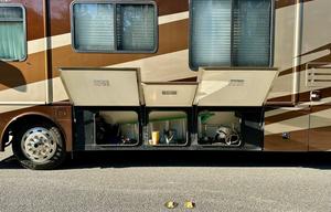 2005 Fleetwood RV Excursion 39s