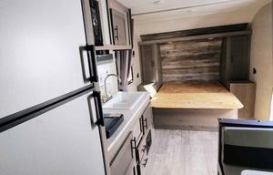 2021 Gulf Stream RV Envision 18RBD