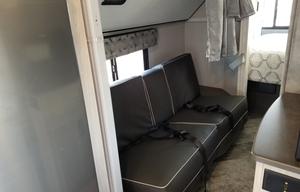 2022 Forest River RV Sunseeker LE 3250DSLE Ford