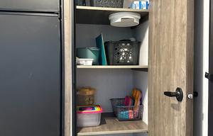 SLEEPS 6 + Outdoor fridge & Grill