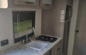 2024 Dutchmen RV Coleman 17B RV rental photo 7