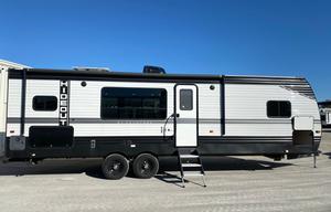 2023 Keystone RV Hideout 28RKS RV rental photo 5