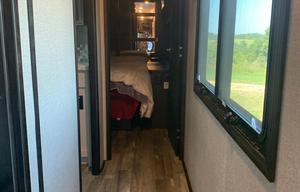 2020 Jayco North Point 377RLBH