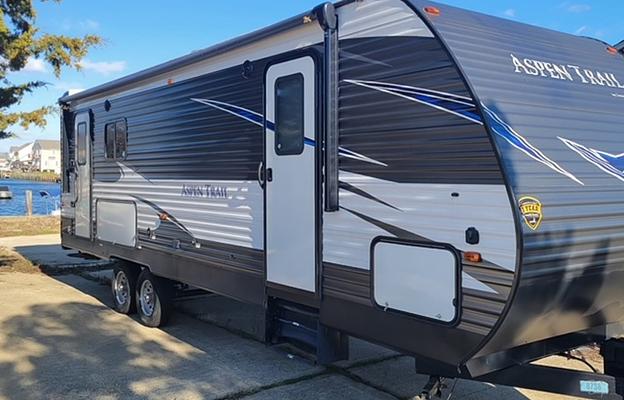 2020 Dutchman Aspen Trail "Luxury Home on Wheels"