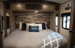 FULLY LOADED Spacious Bunkhouse