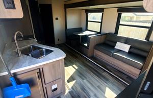 2022 Autumn Ridge 26BHS RV rental photo 4