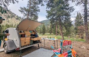 The Jackalope - Well-Stocked Teardrop Trailer