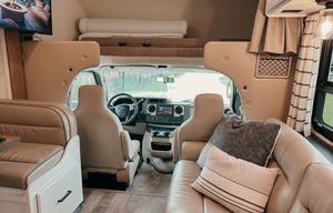 The Chic Chateau - Fully Stocked Luxe RV