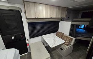 AR's Salaam fsx 179DBK (off-grid capable)