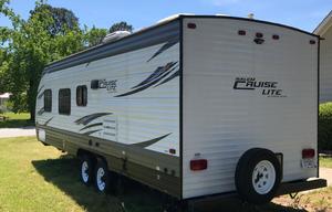 2018 Forest River RV Salem Cruise Lite 261BHXL RV rental photo 4
