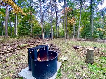 A picture of a grill in the Greenbelt Park Maryland campground