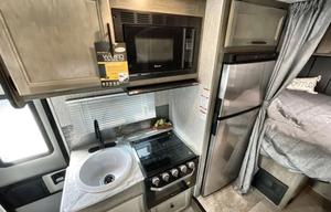 Brand new 2022 Coachmen RV Cross Trail XL 23XG