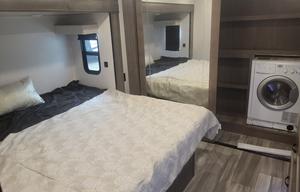 2022 FOREST RIVER 377BH