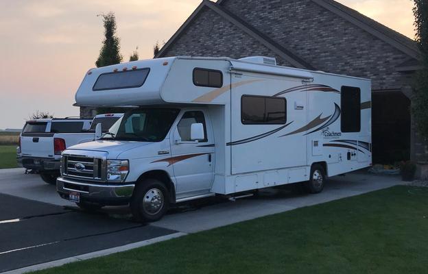 2013 26 coachmen Ford 450