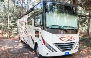 2019 Thor Motor Coach Hurricane 34J
