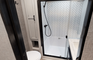 Modern Luxury Trailer for Outdoor Getaway