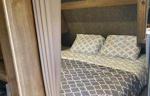 2019 Dutchmen RV Coleman Lantern Series 263BH
