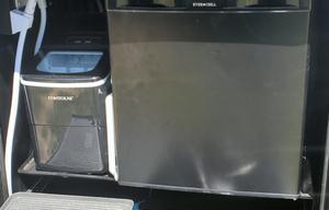 2021 Cherokee Grey Wolf (Sleeps 10)