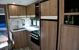 2022 Grand Design Imagine 2800BH