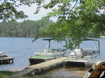 Callahan's Resort & Campground Lakefront  _pontoons for rent
