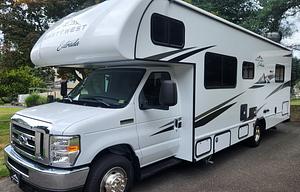 2025 Breezy Cruiser. XL Panoramic Windows Sleeps 8