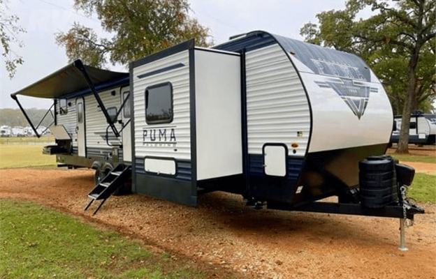 2021 Palomino Puma 32BHQS