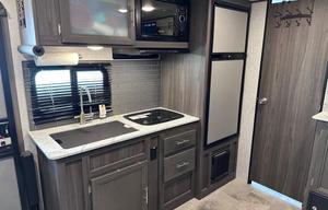 2021 Dutchmen RV Kodiak Cub 185MB