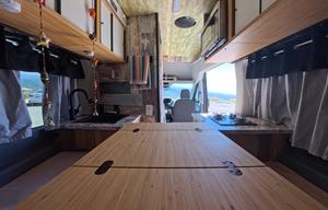 Cliff Lite - Your Fully Stocked California Getaway