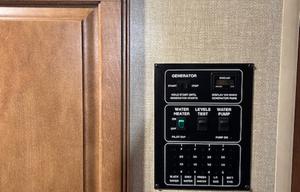 MIRA - 2017 Winnebago Minnie Winnie 31H