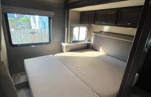"Tiny" 2019 Thor Motor Coach Freedom Traveler 24HE
