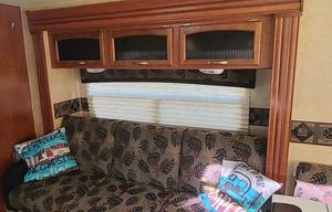2011 Jayco Jay Feather Select X23B RV rental photo 9