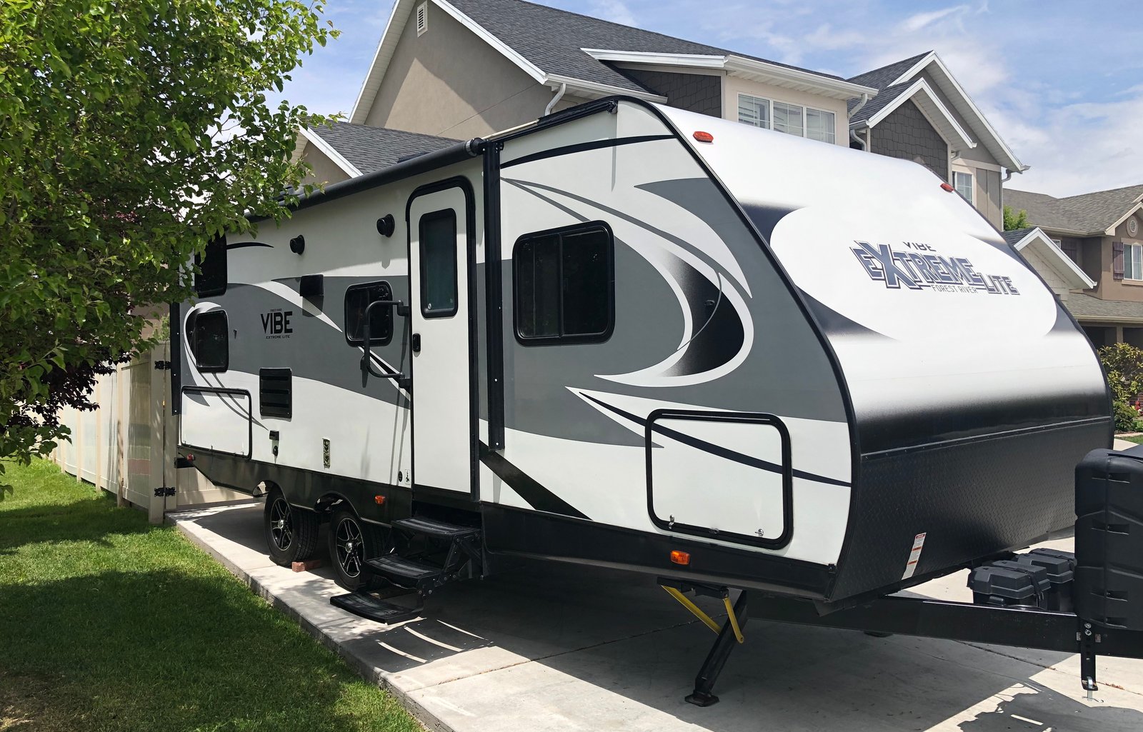 Big enough for the Fam; light enough for the SUV
