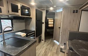 Coachman North Spirit w/Large Bunks!