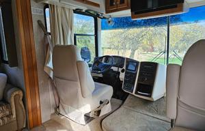 2005 Gulf Stream RV Sun Voyager - Gas 34B