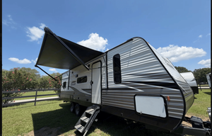 Camp Coleman Retreat - Sleeps Up to 10