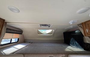 Compact Alaska RV – Simple & Stress-Free Driving