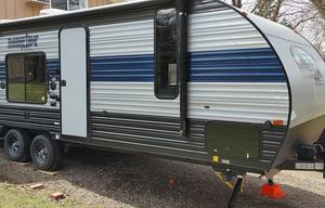 Fantastic Family-sized Camper