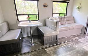 2020 Fully equipped, camping supplies