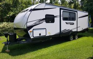 2022 Prime Time RV Tracer 24DBS