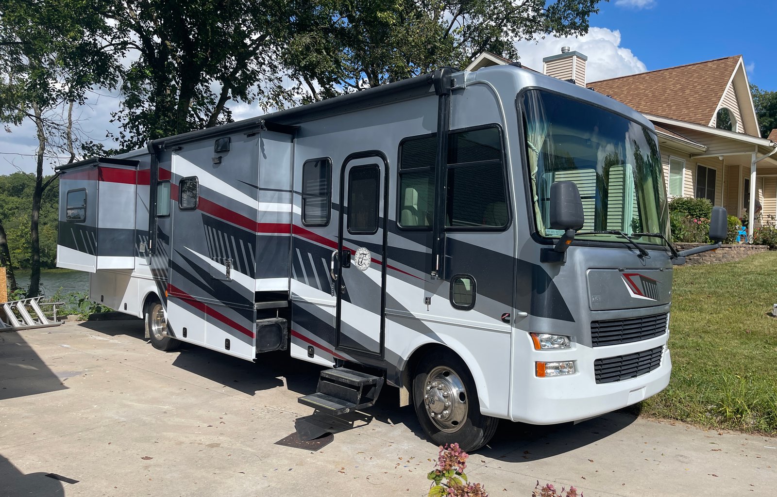 2008 Tiffin Motorhomes Open Road Allegro 34