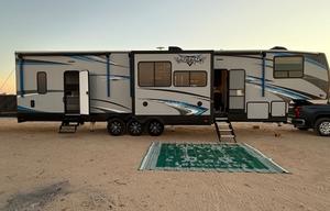 Forest River trailer, spacious 2 bathrooms