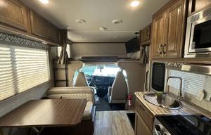 2017 Gulf Stream RV Conquest Class C 6237LE RV rental photo 17