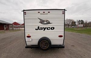 2019 Jayco Jay Flight SLX 7 145RB RV rental photo 5