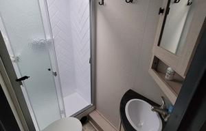 2023 Luxurious Family-Friendly Apex Ultra-Lite