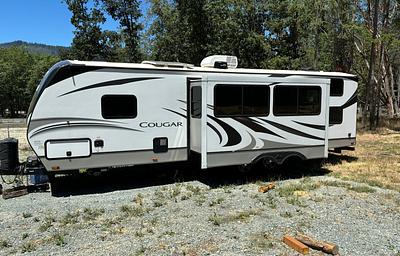 2022 Keystone RV Cougar Half-Ton 29BHSWE