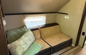 2016 Cherokee 304BH RV rental photo 11