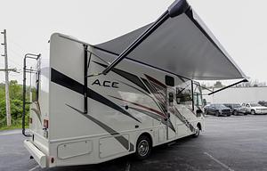 2022 ACE 27 FT Easy to Drive Class A! Sleeps 6-8