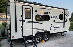 2018 Forest River RV Flagstaff Micro Lite 21FBRS