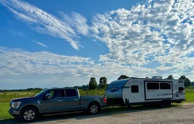 Life is better at the campsite! Pet Friendly